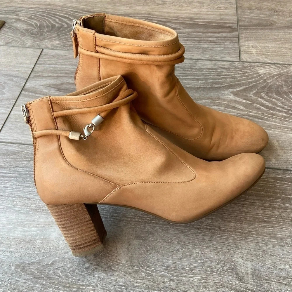 Ecco  Tan Soft Leather Ankle Chunky Heel Boots